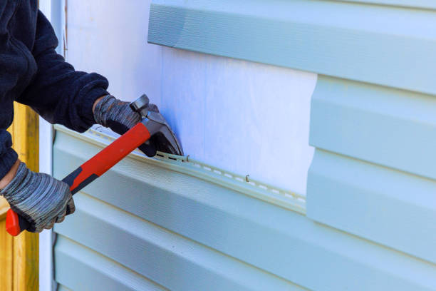 Reliable Emergency Siding Repair contractor in Narberth, PA by Squared Siding